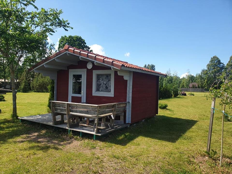 Hotel Paeevatalu Camping Vilusi Exterior foto